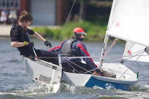 Join Yeadon Sailing Club